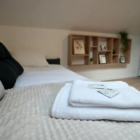 Lily's 3 By Bulgarentals - Apartamento *