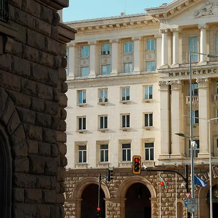 Lily's 3 By Bulgarentals -